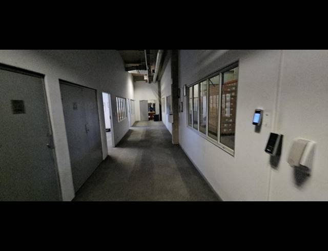 INDUSTRIAL PROPERTY TO RENT IN HALFWAY HOUSE